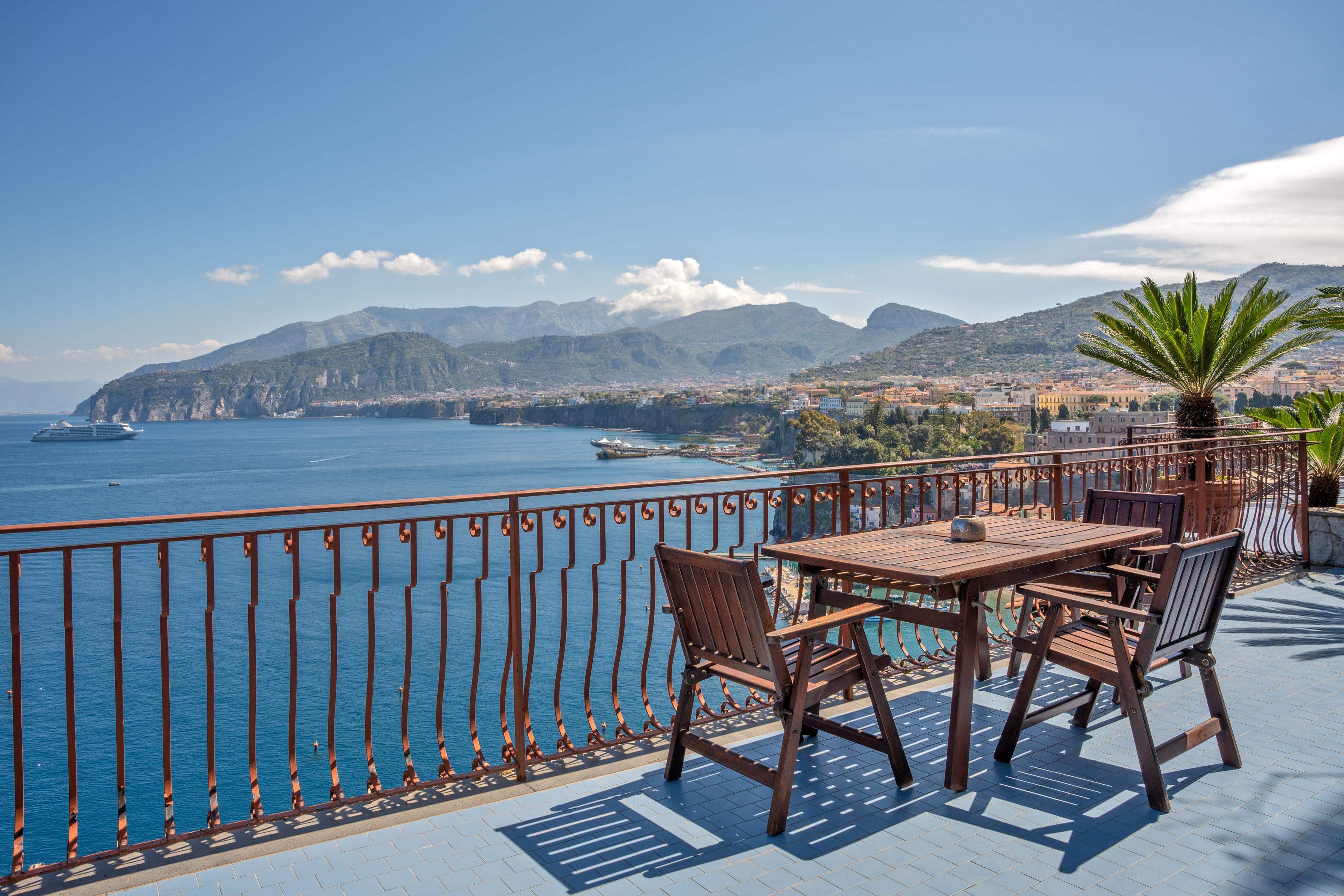 Hotel Belair Sorrento Esterno foto