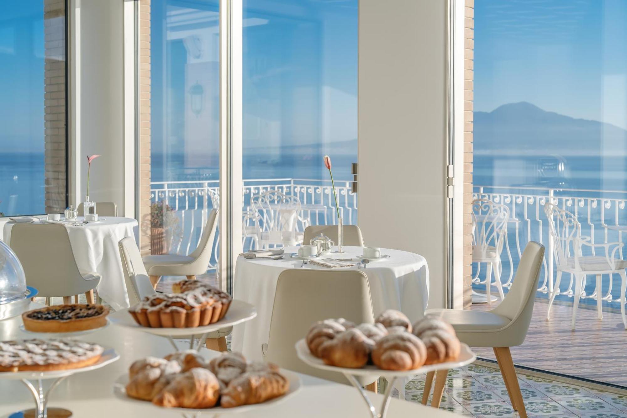 Hotel Belair Sorrento Esterno foto